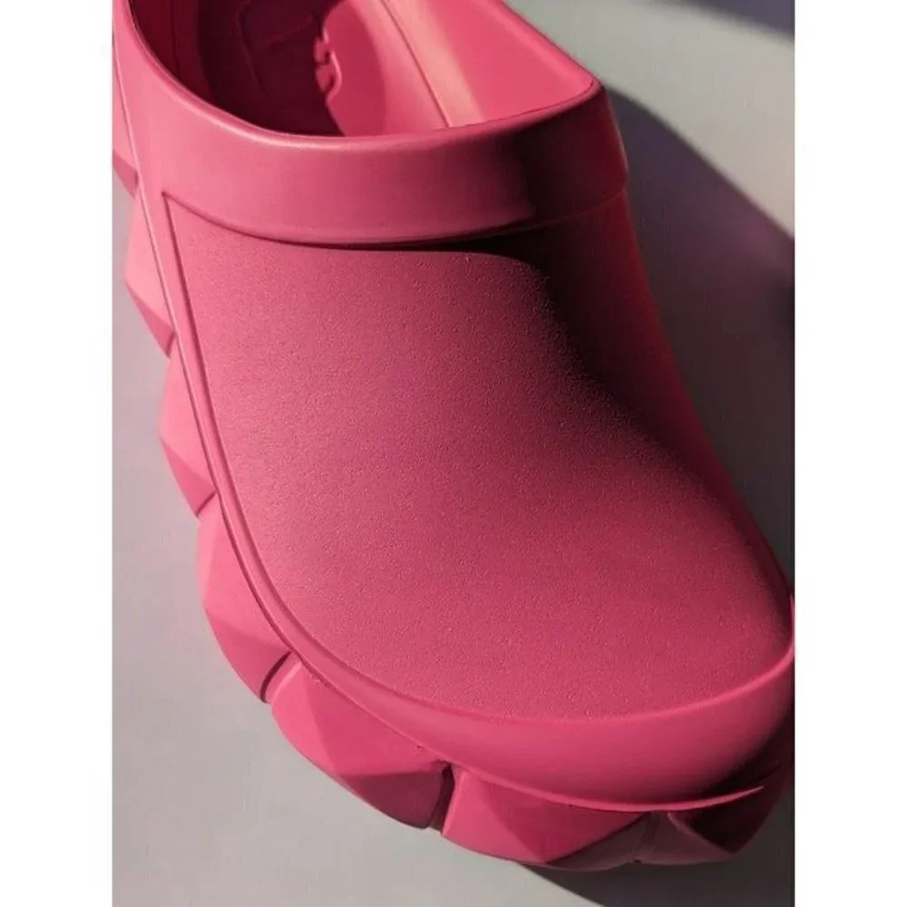 Valentino Garavani Men's Pink Roman Stud Turtle Slide Size 43 EU (MSRP $590) - Picture 6 of 8